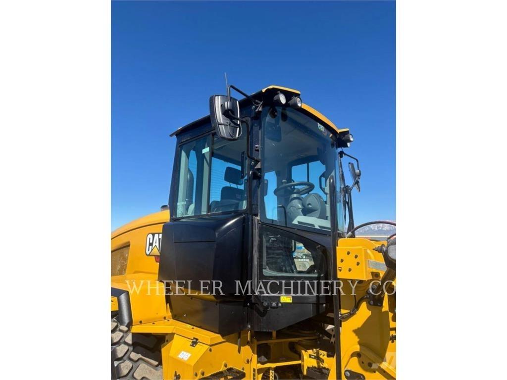 CAT 926M QC 3V ホイールローダー・タイヤショベル