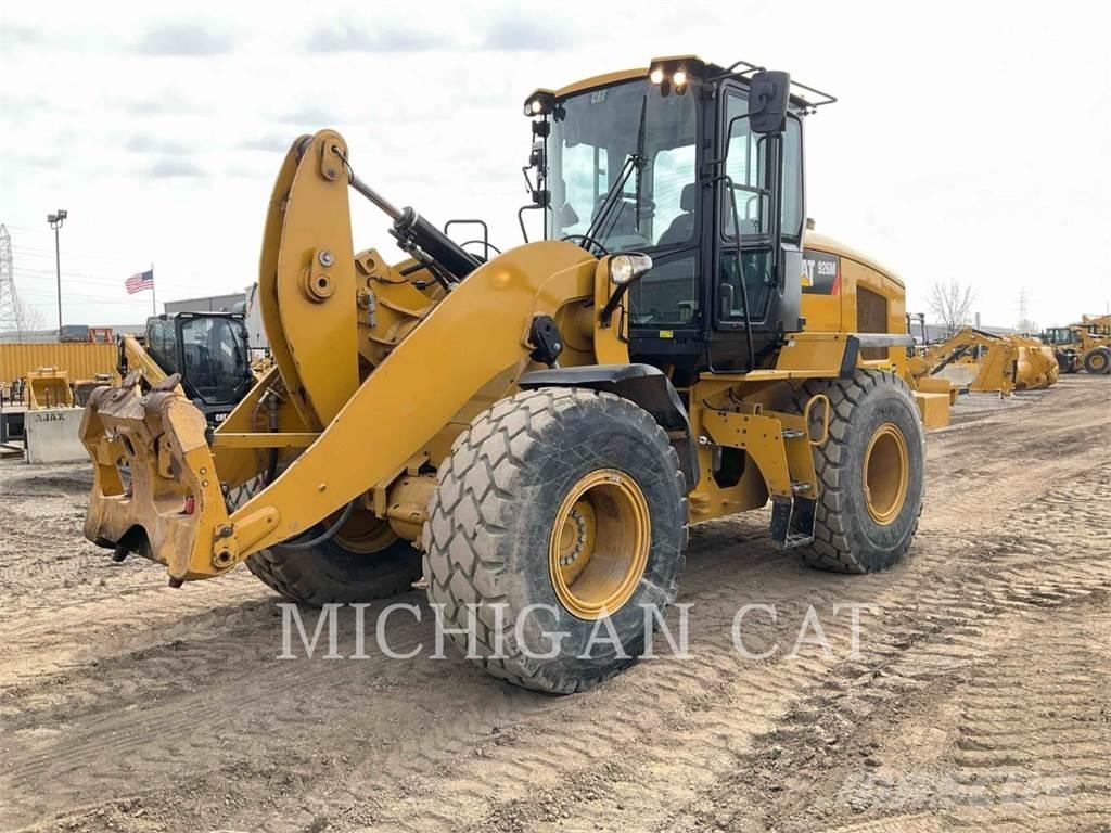 CAT 926M RQ ホイールローダー・タイヤショベル