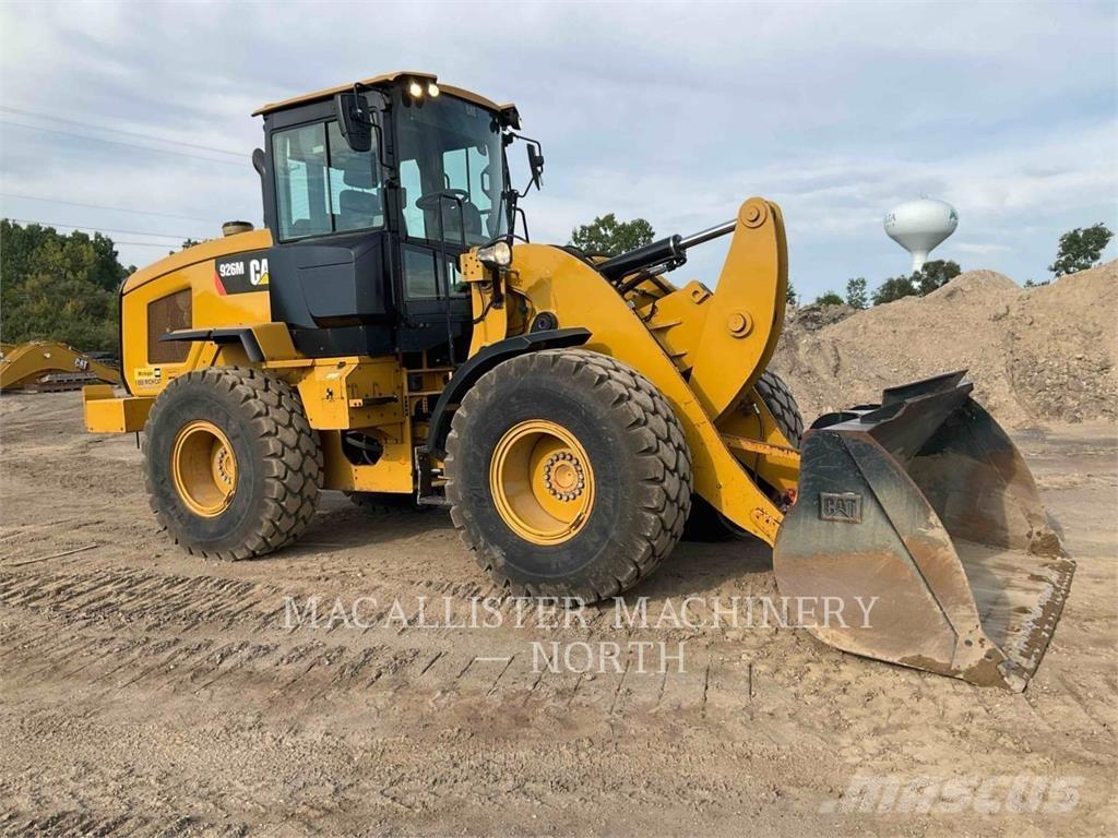 CAT 926M RQ ホイールローダー・タイヤショベル