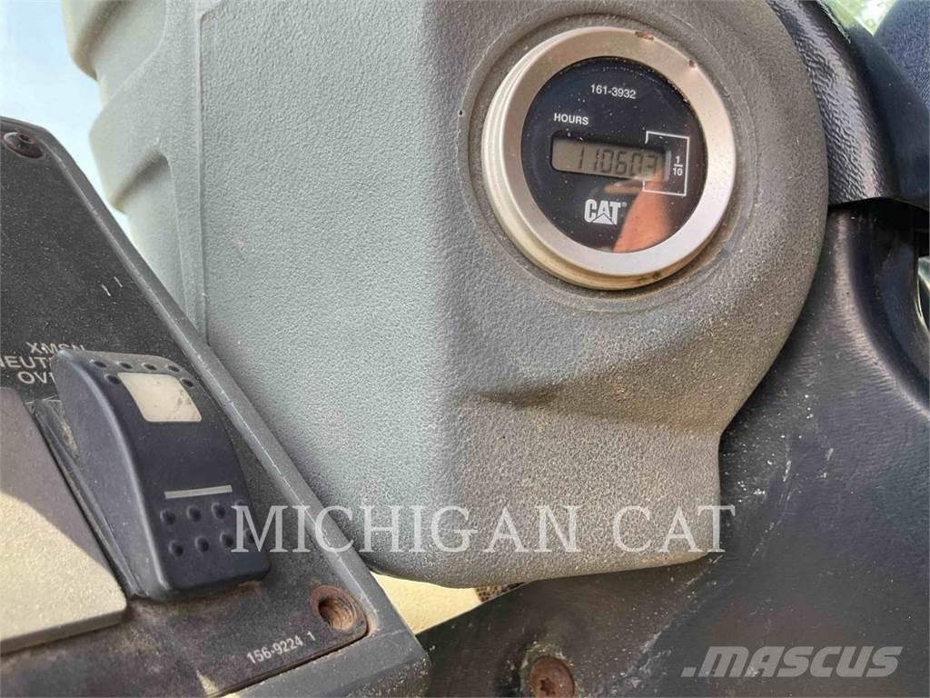 CAT 928G ホイールローダー・タイヤショベル