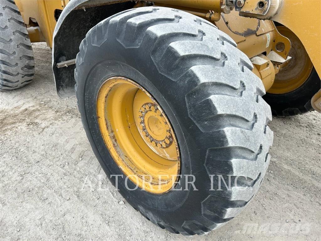 CAT 928G ホイールローダー・タイヤショベル