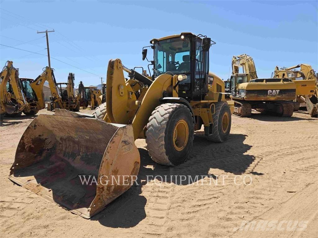 CAT 930M ホイールローダー・タイヤショベル