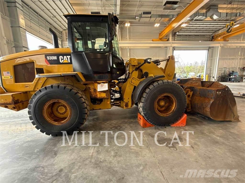CAT 930M ホイールローダー・タイヤショベル