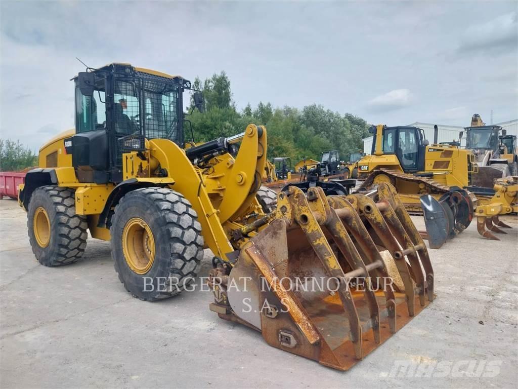 CAT 930M ホイールローダー・タイヤショベル