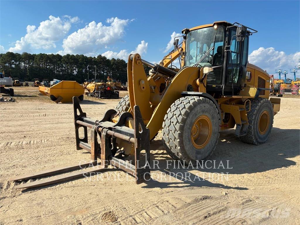 CAT 930M ホイールローダー・タイヤショベル