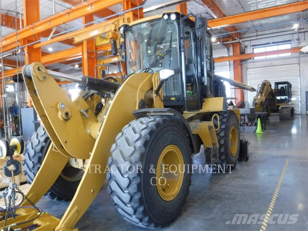 CAT 930M ホイールローダー・タイヤショベル