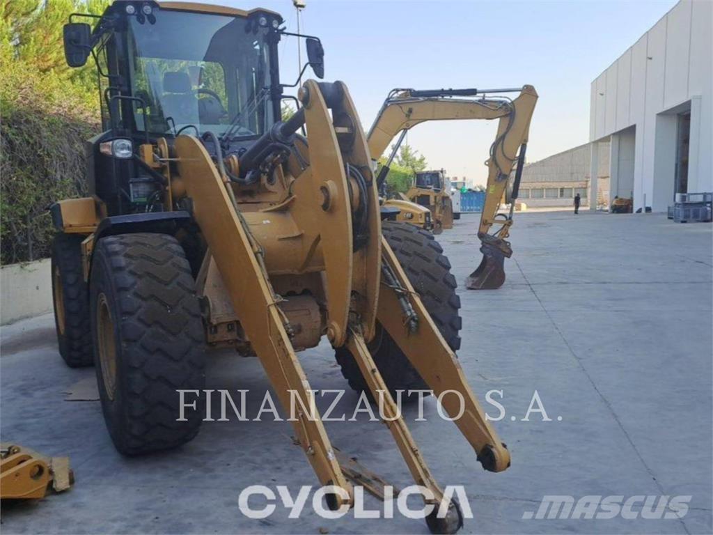 CAT 930M ホイールローダー・タイヤショベル