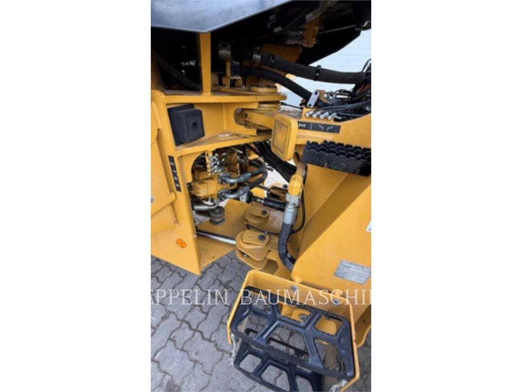 CAT 930M ホイールローダー・タイヤショベル