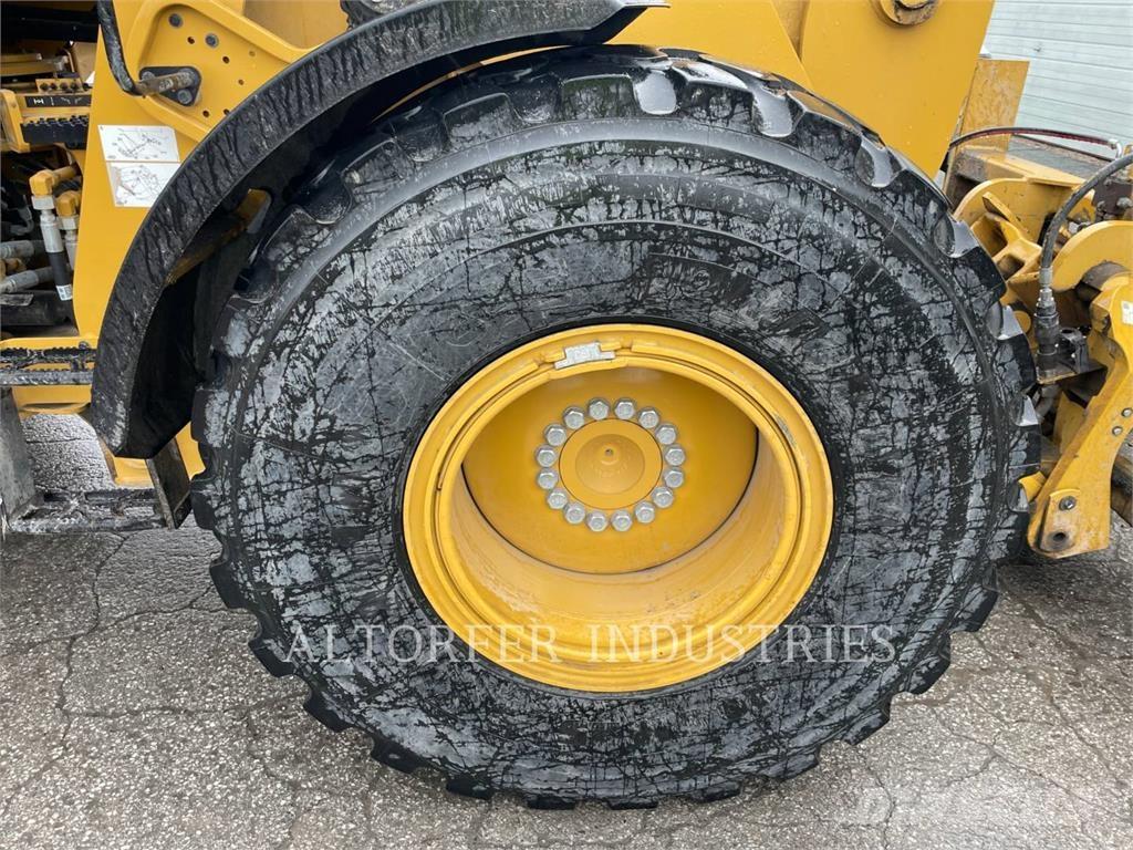 CAT 930M ホイールローダー・タイヤショベル