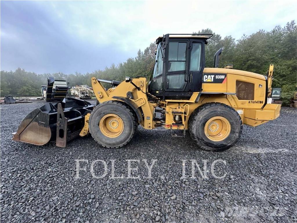CAT 930M ホイールローダー・タイヤショベル