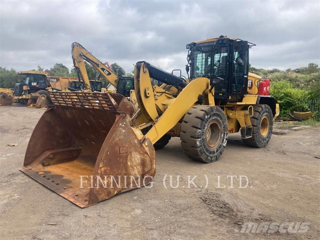 CAT 930M ホイールローダー・タイヤショベル