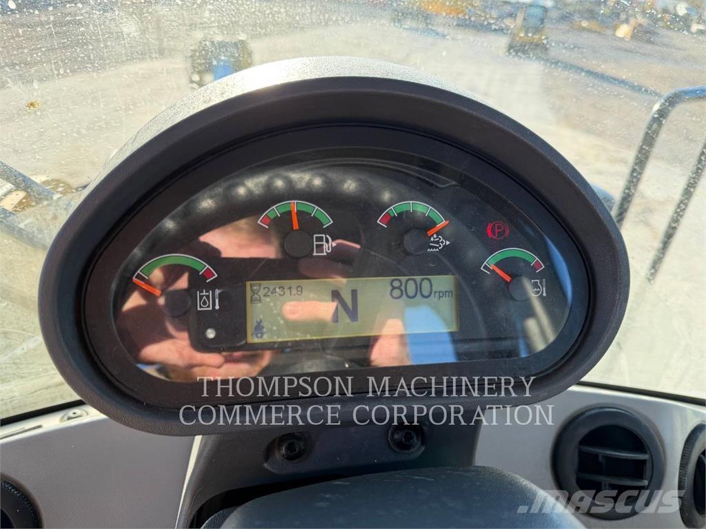 CAT 930M ホイールローダー・タイヤショベル