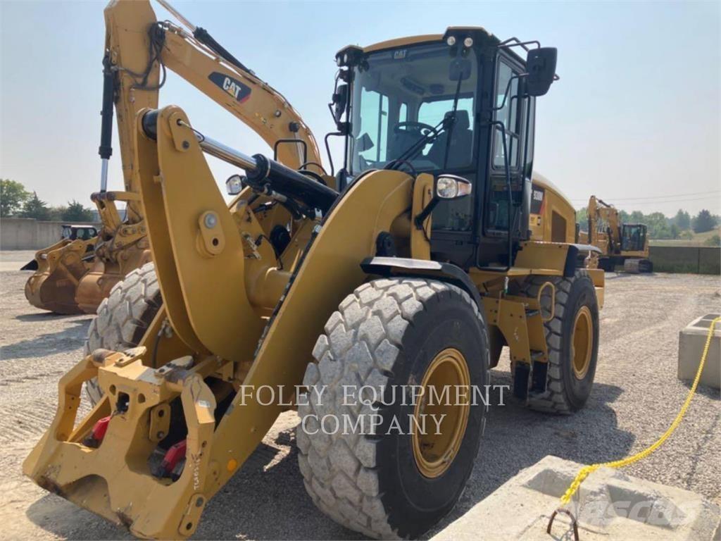 CAT 930M ホイールローダー・タイヤショベル