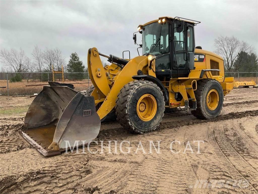 CAT 930M 3RQ ホイールローダー・タイヤショベル