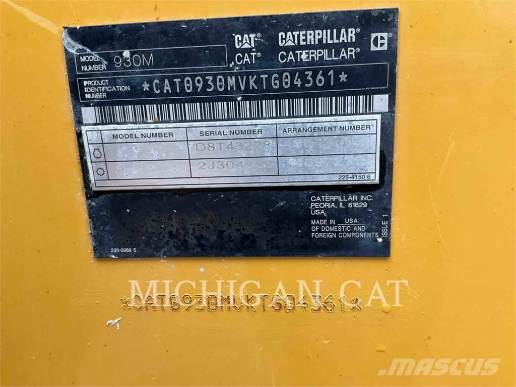 CAT 930M 3RQ ホイールローダー・タイヤショベル