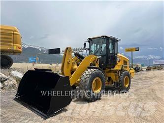 CAT 930M QC ホイールローダー・タイヤショベル