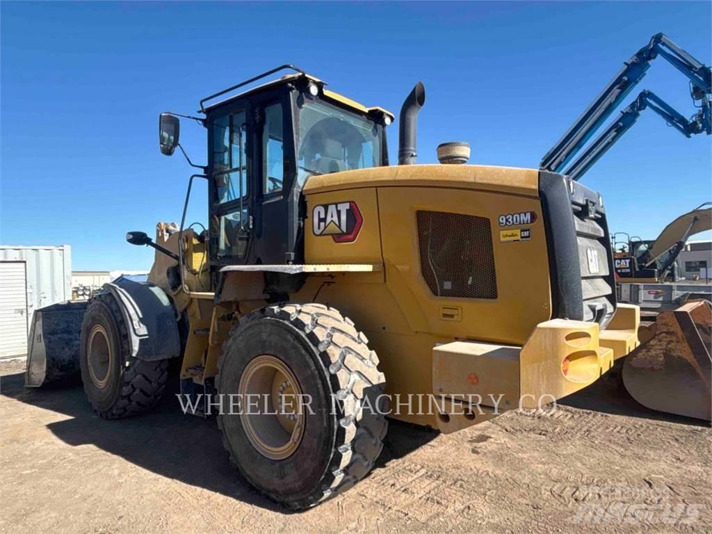 CAT 930M QC ホイールローダー・タイヤショベル