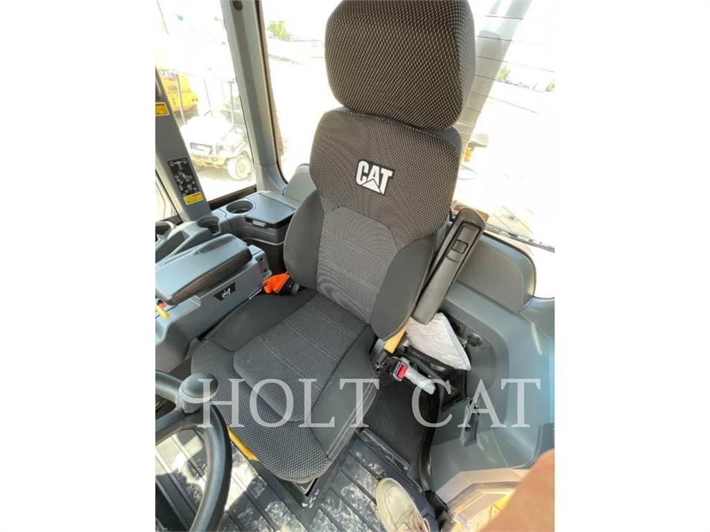 CAT 938 QC ホイールローダー・タイヤショベル