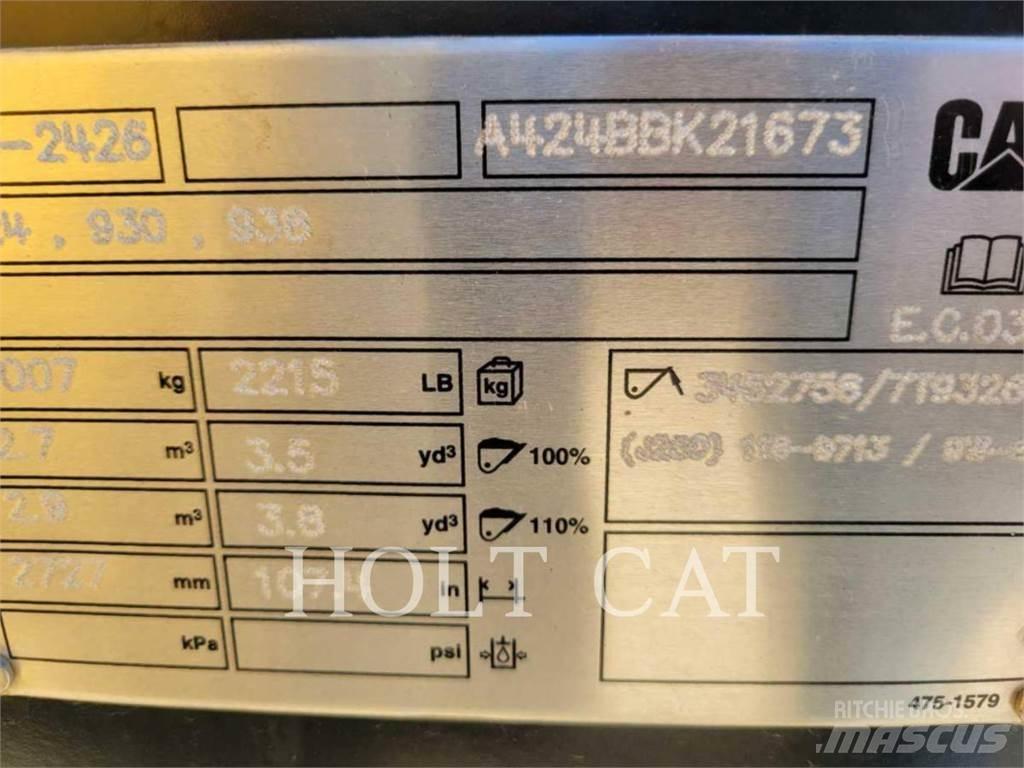 CAT 938 QC ホイールローダー・タイヤショベル