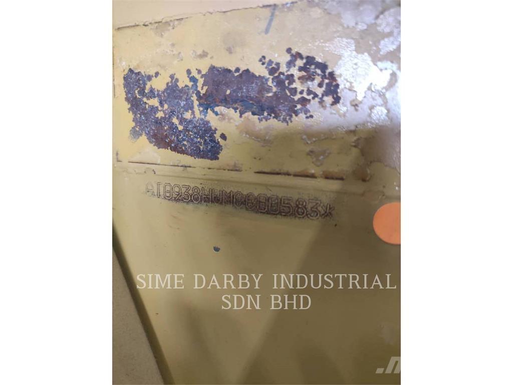 CAT 938H ホイールローダー・タイヤショベル