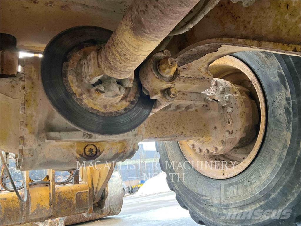 CAT 938K RQ+ ホイールローダー・タイヤショベル