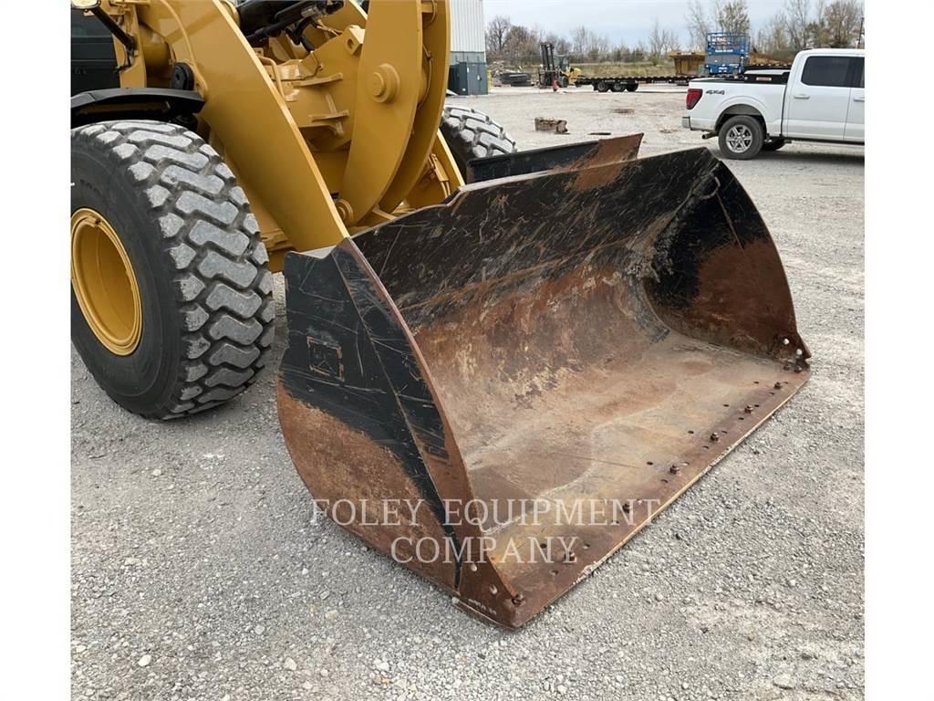 CAT 938M ホイールローダー・タイヤショベル