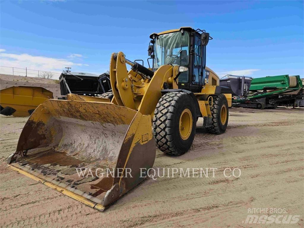 CAT 938M ホイールローダー・タイヤショベル