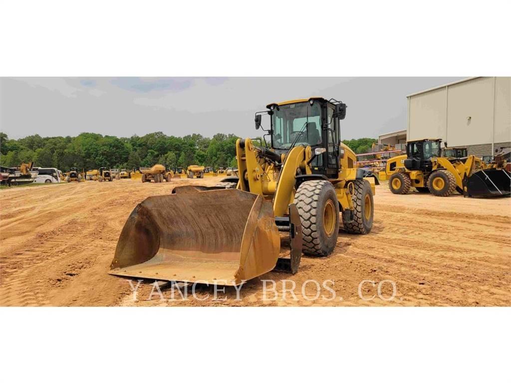 CAT 938M ホイールローダー・タイヤショベル