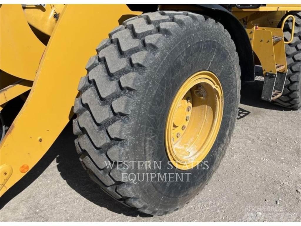 CAT 938M ホイールローダー・タイヤショベル