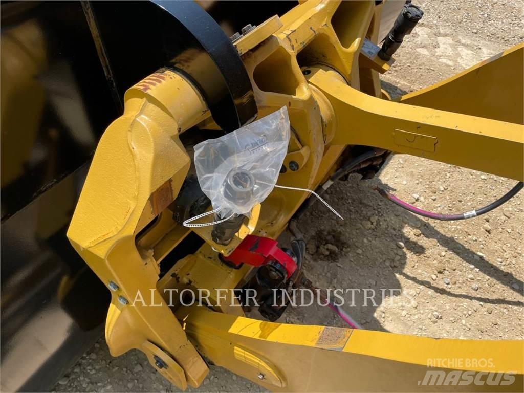 CAT 938M ホイールローダー・タイヤショベル