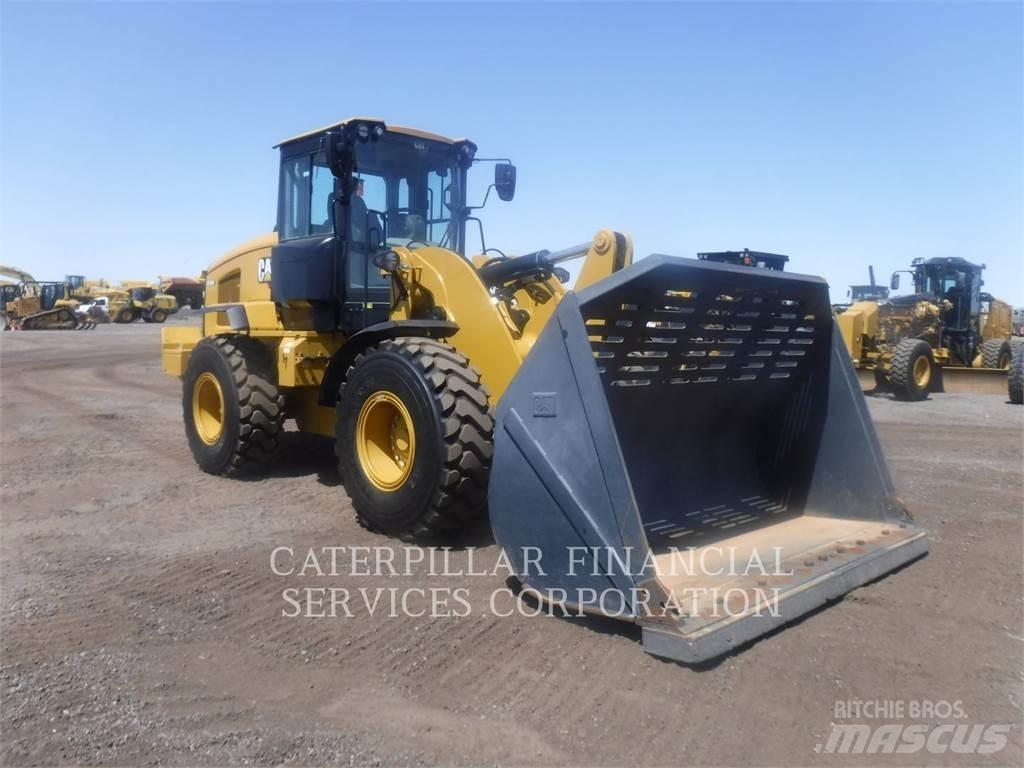 CAT 938M ホイールローダー・タイヤショベル