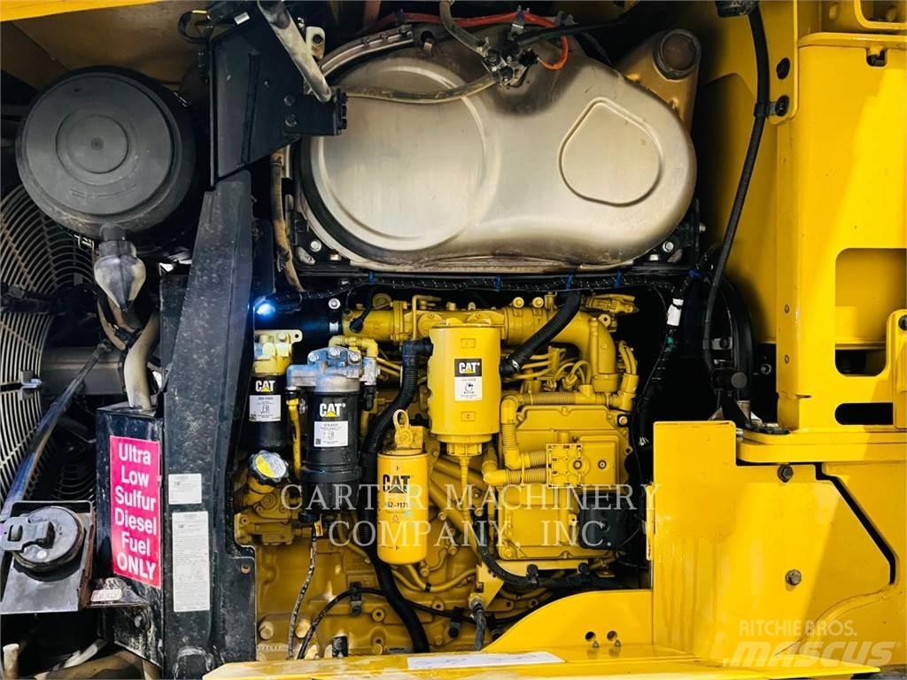 CAT 938M ホイールローダー・タイヤショベル