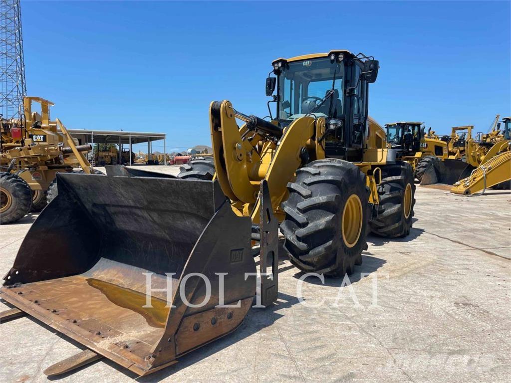 CAT 938M ホイールローダー・タイヤショベル