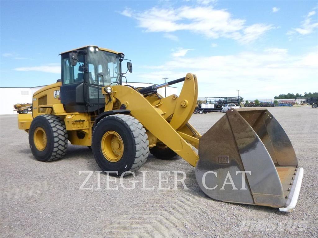 CAT 938M ホイールローダー・タイヤショベル