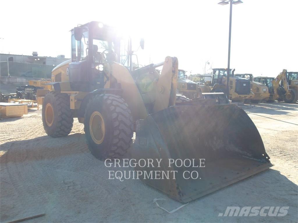 CAT 938M ホイールローダー・タイヤショベル