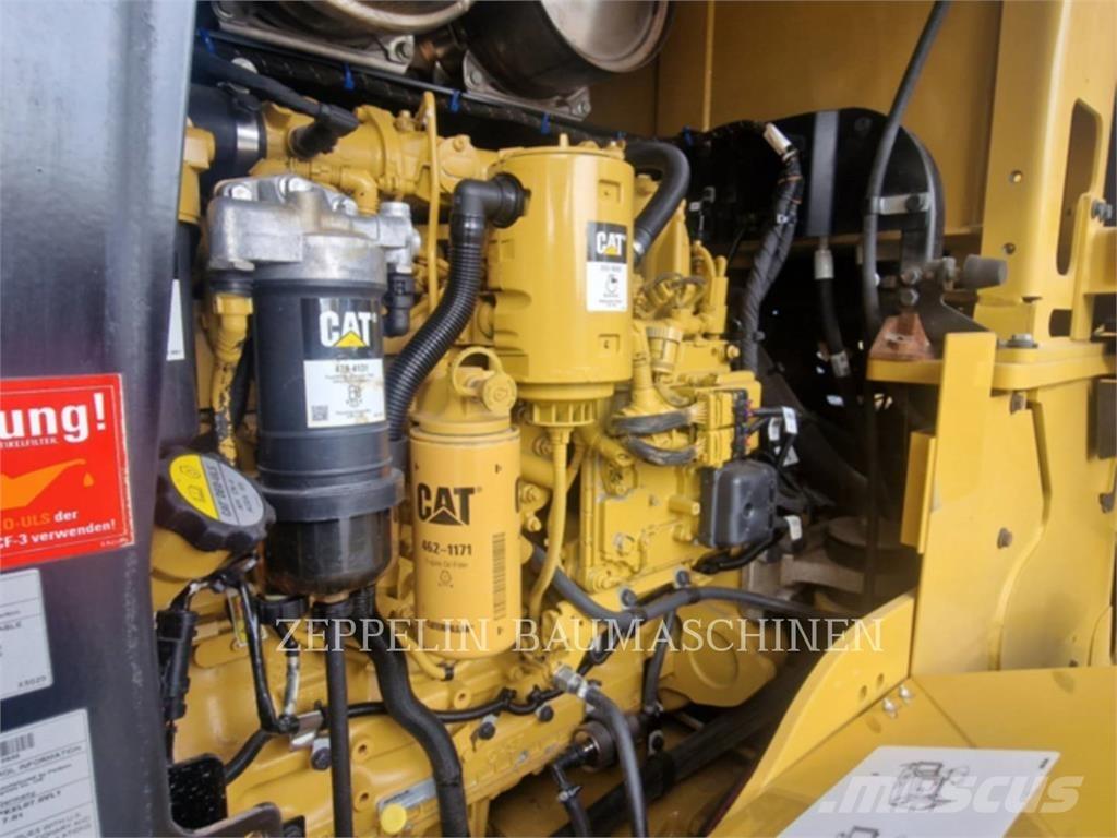 CAT 938M ホイールローダー・タイヤショベル