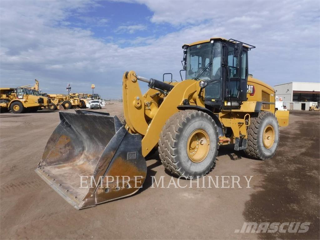 CAT 938M ホイールローダー・タイヤショベル