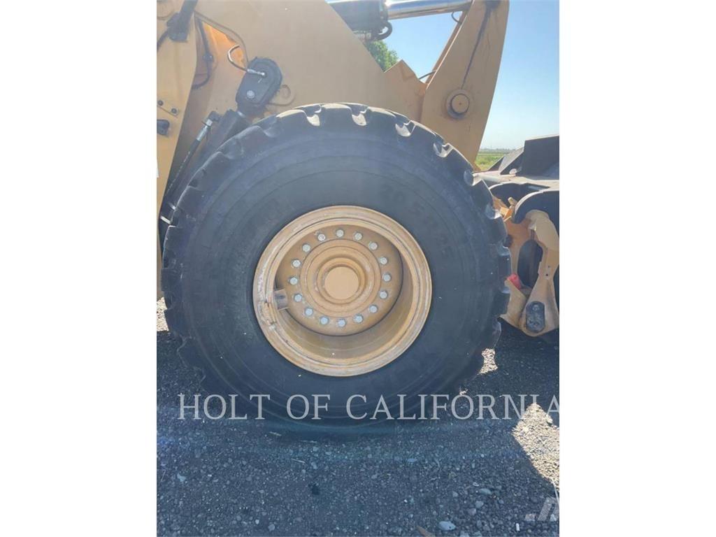 CAT 938M ホイールローダー・タイヤショベル
