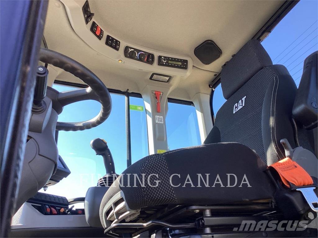 CAT 938M ホイールローダー・タイヤショベル