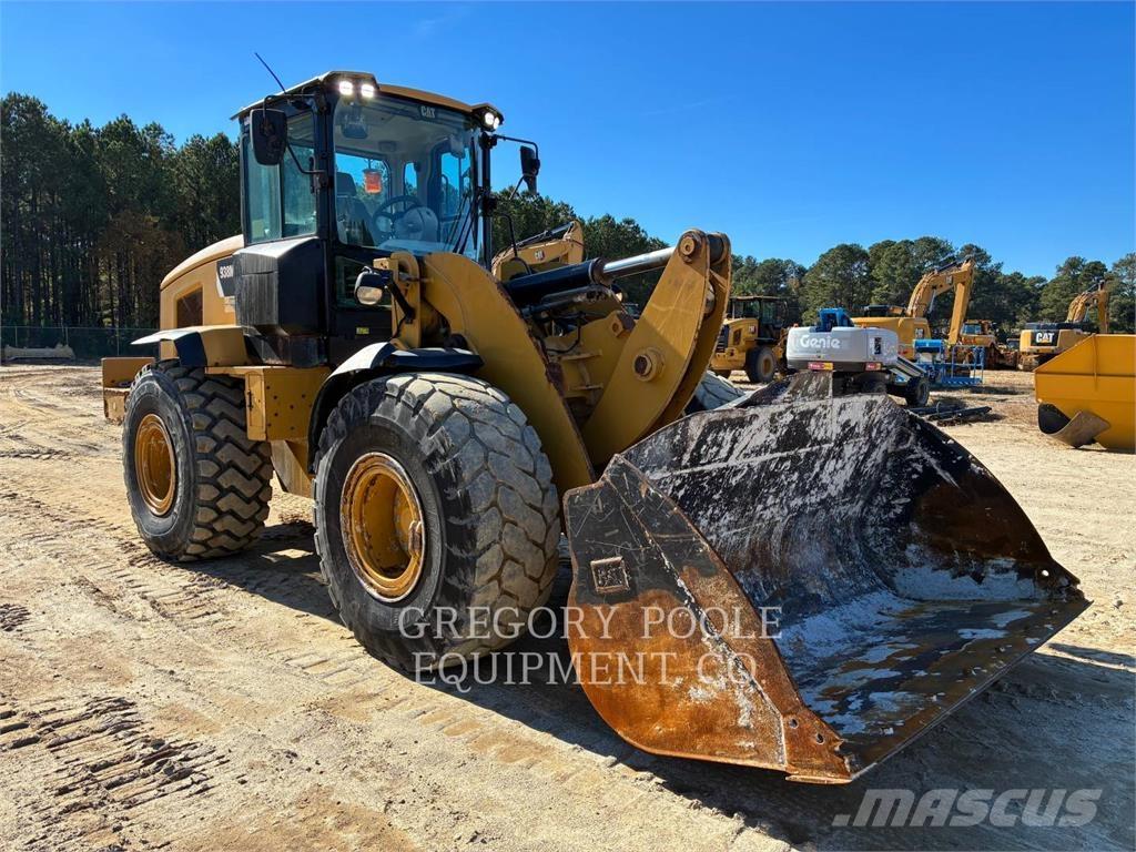 CAT 938M ホイールローダー・タイヤショベル