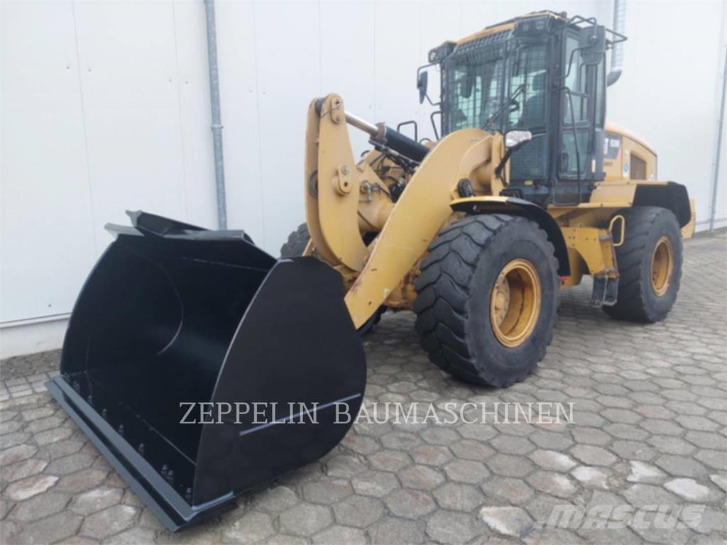 CAT 938M ホイールローダー・タイヤショベル