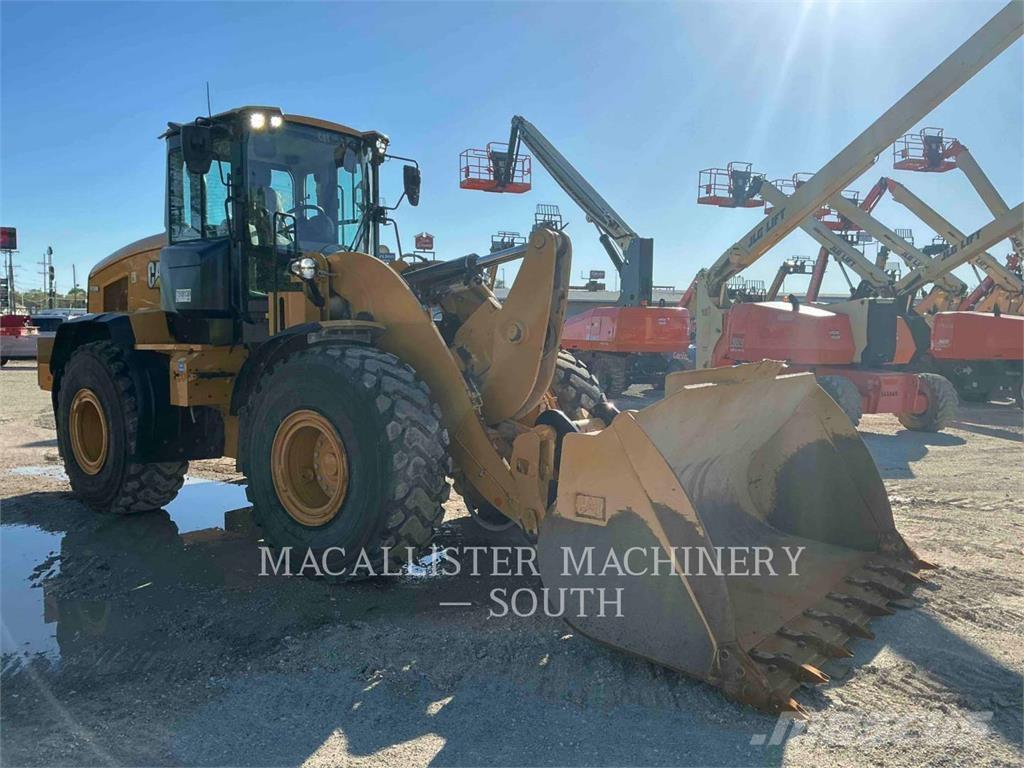 CAT 938M ホイールローダー・タイヤショベル