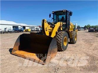 CAT 938M FC ホイールローダー・タイヤショベル