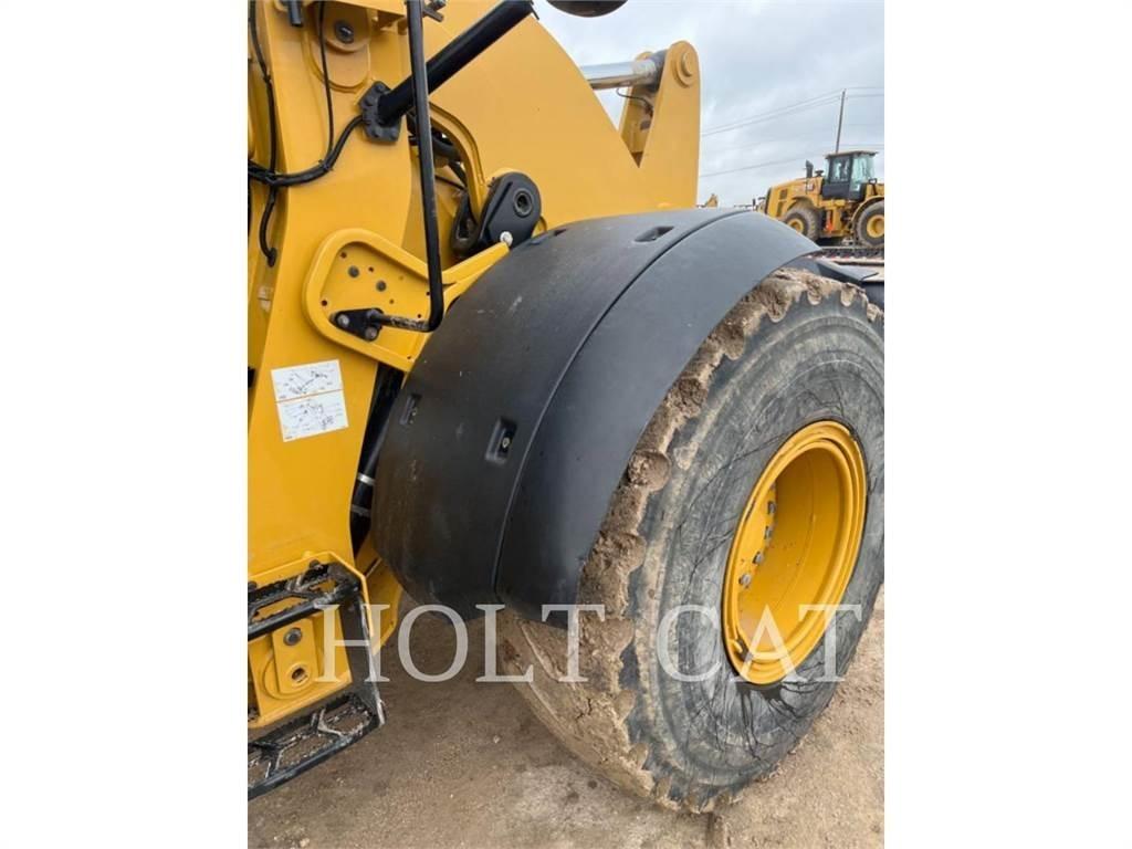 CAT 938M QC ホイールローダー・タイヤショベル