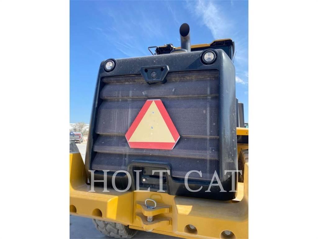CAT 938M QC ホイールローダー・タイヤショベル