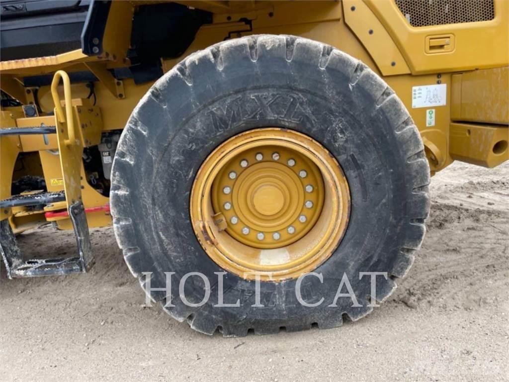 CAT 938M QC ホイールローダー・タイヤショベル