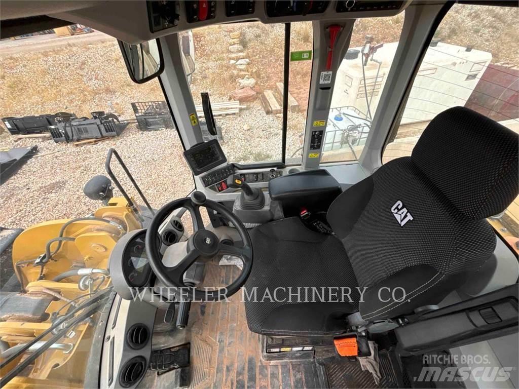 CAT 938M QC ホイールローダー・タイヤショベル