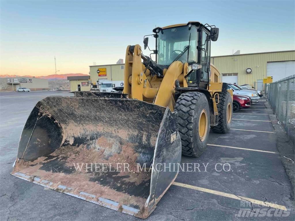 CAT 938M QC ホイールローダー・タイヤショベル