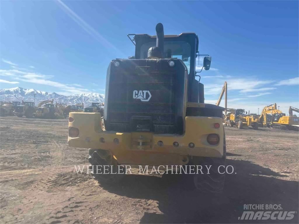 CAT 938M QC ホイールローダー・タイヤショベル