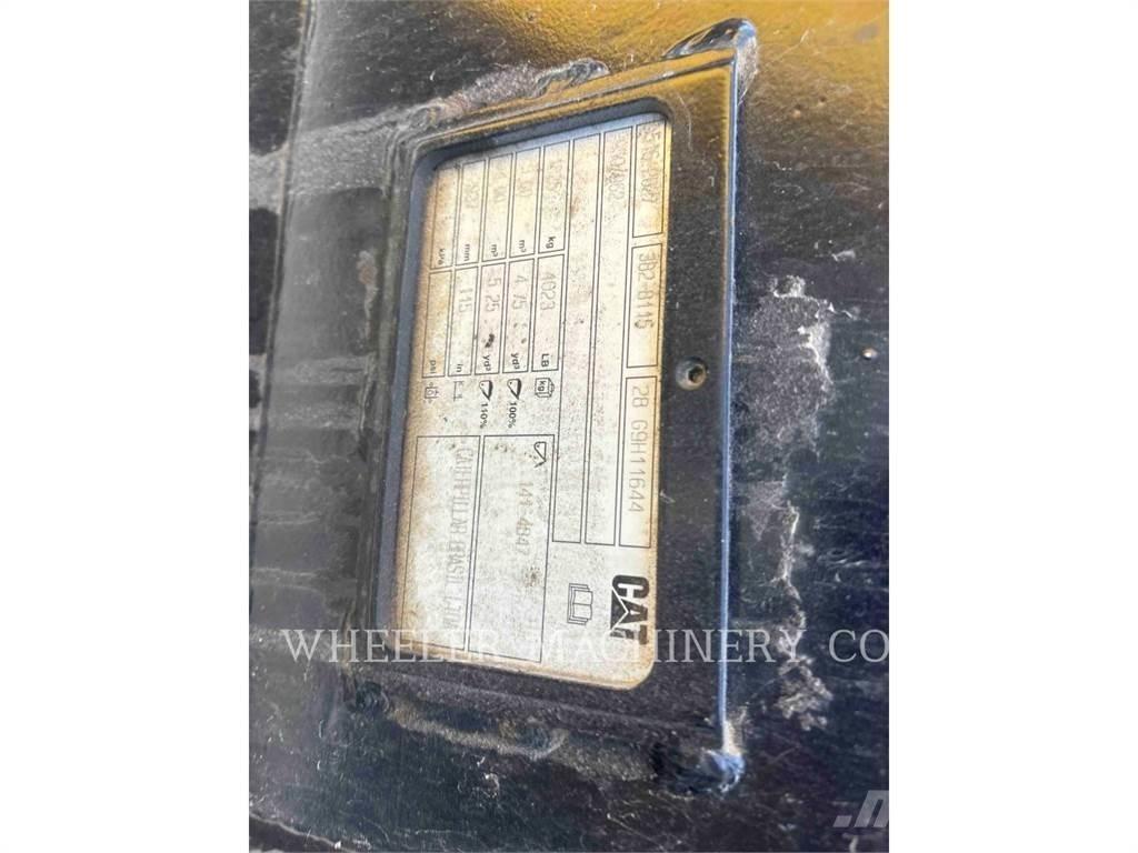 CAT 950 QC ホイールローダー・タイヤショベル